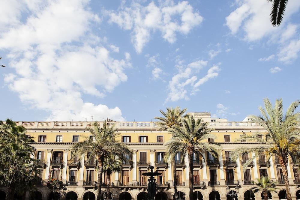 Las Ramblas Pasaje Bacardi Apartments Barcelona Ngoại thất bức ảnh